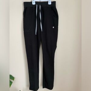 Women’s FIGS XS/T Black Scrub pants